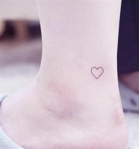 tatuaje de corazon pequeño|Las mejores 10 ideas de tatuajes corazones pequeños 